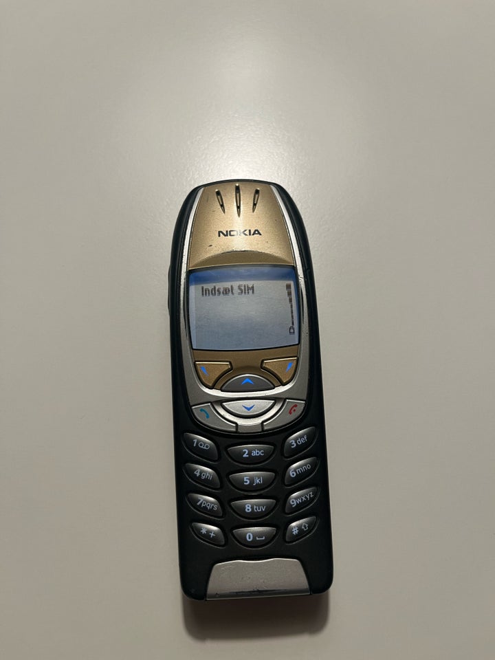 Nokia 6310i, God