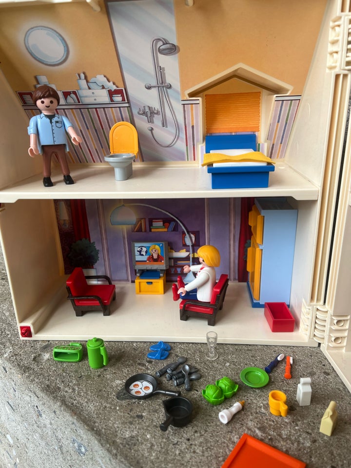 Playmobil, Hus med ting og