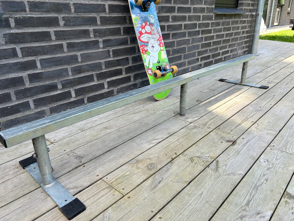 Andet Skateboard Grind rail