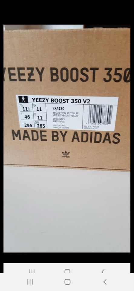 Sneakers Yeezy Boost 350V2 str