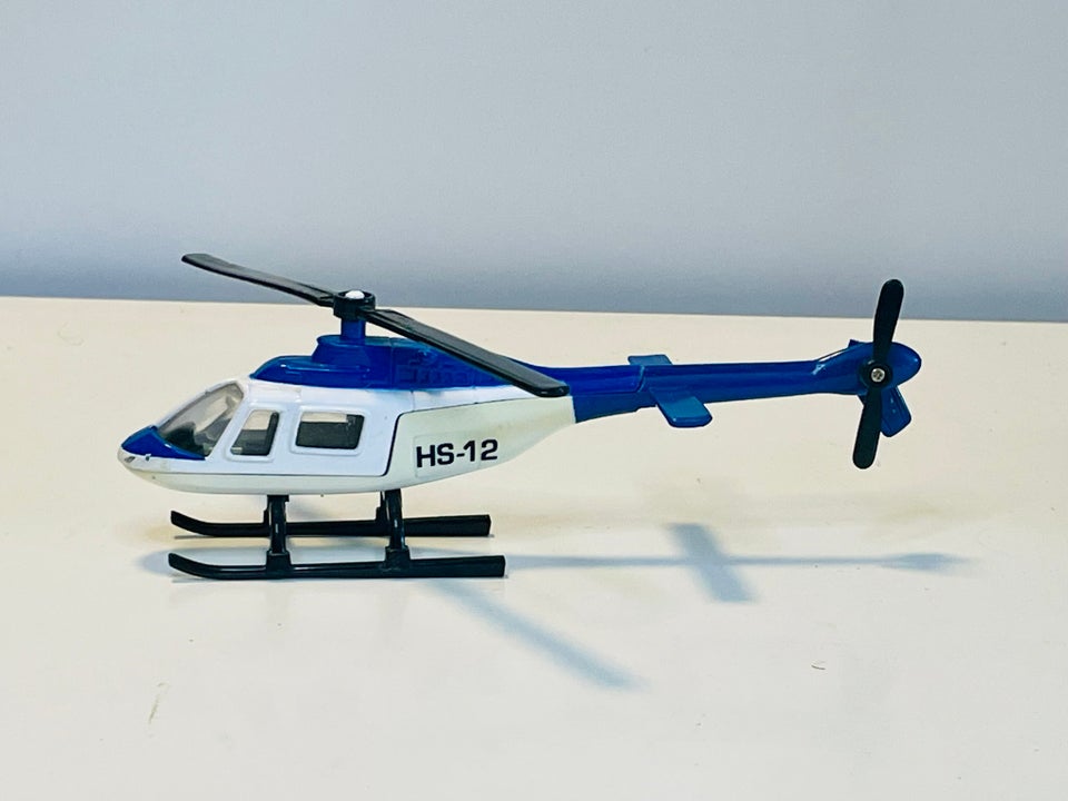 Modelfly HS-12 Helikopter, skala