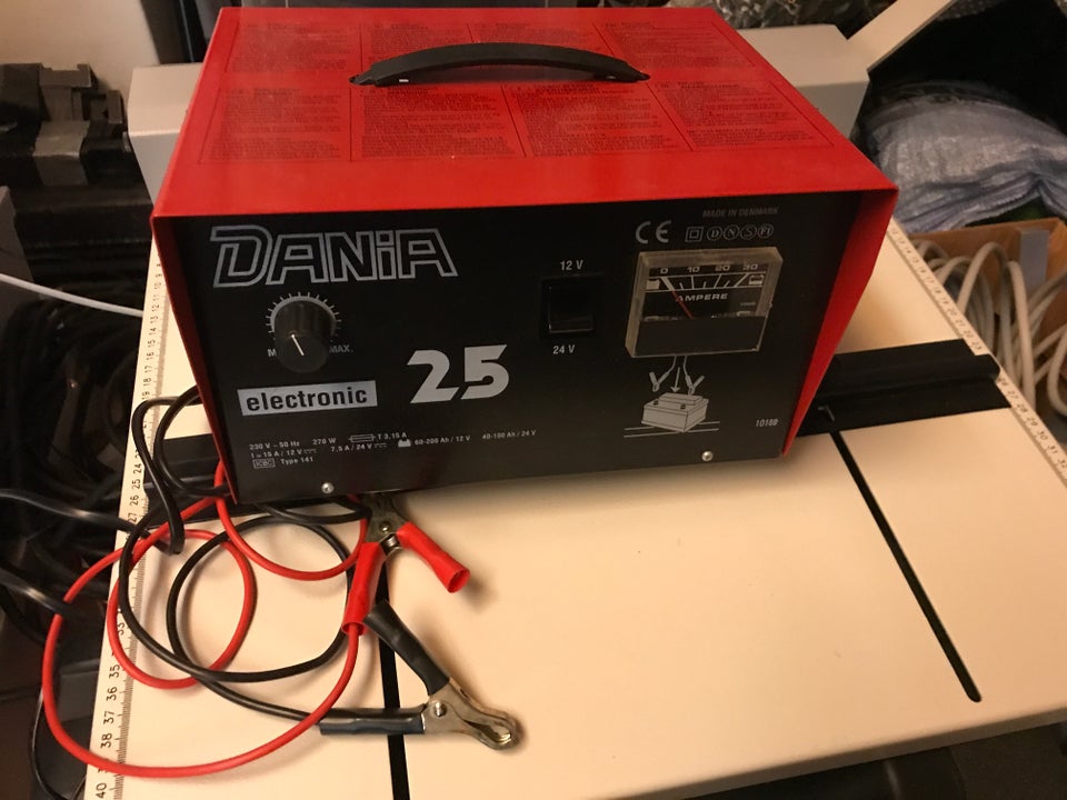 Oplader, Dania Electronic 25