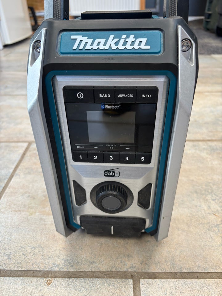 DAB-radio, Andet, Makta DMR115