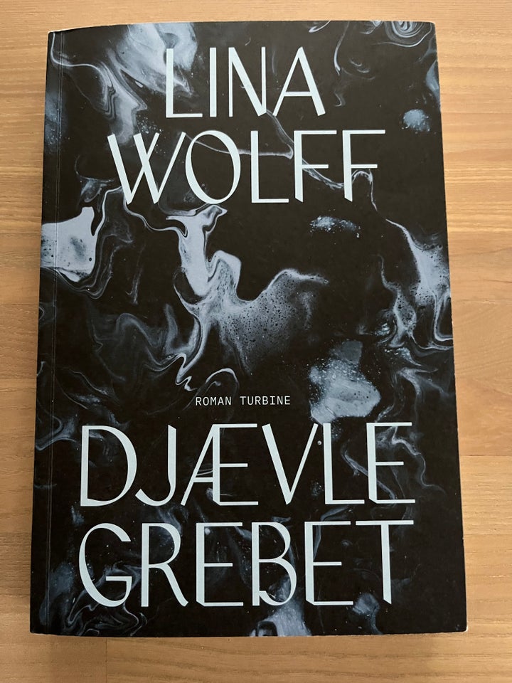 Djævlegrebet, Lina Wolff, genre: