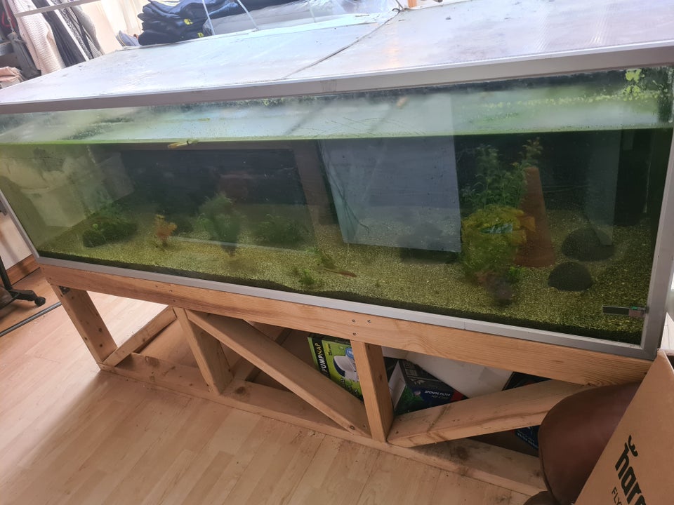 Akvarium 700 liter