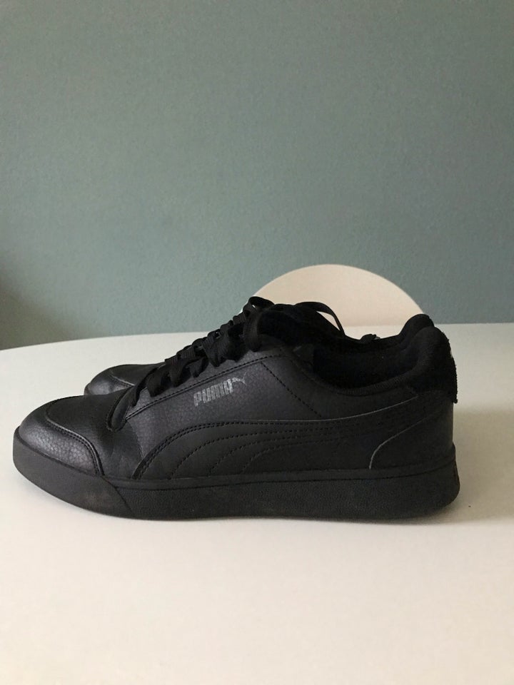 Sneakers, Puma Caven, str. 42