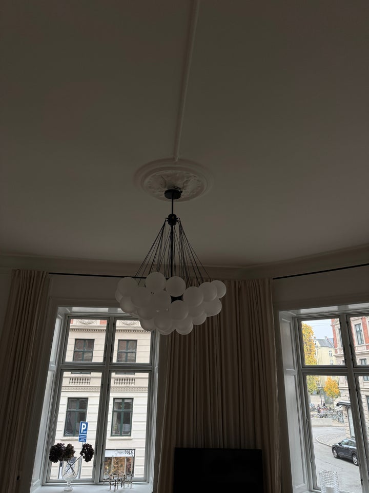 Lysekrone, Designer lampe