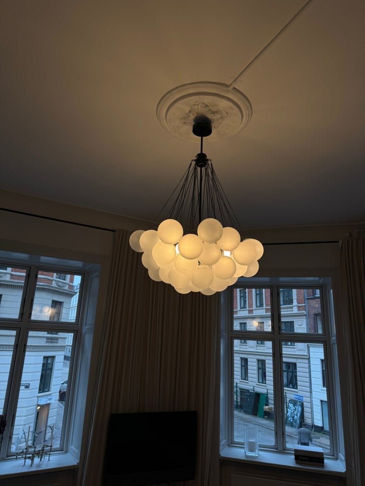 Lysekrone, Designer lampe