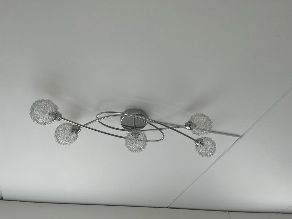 Anden loftslampe