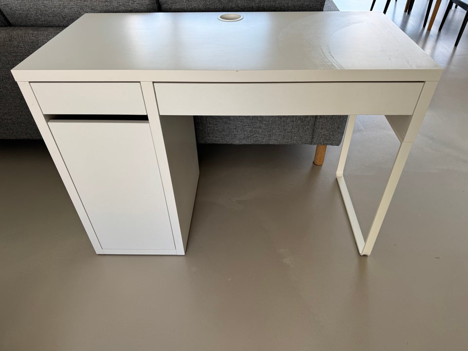 Skrivebord, Ikea