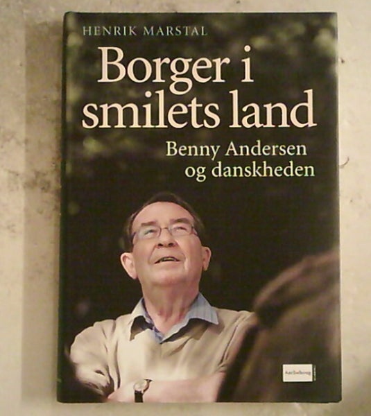 Borger i smilets land, Af Marstal,