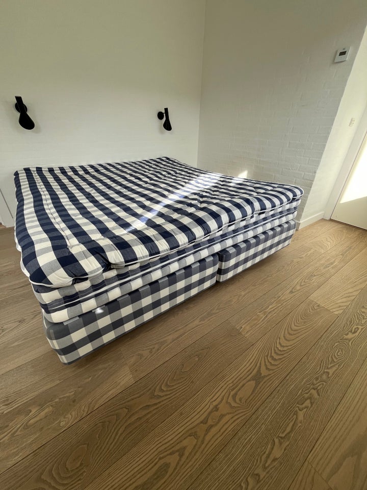 Continental, Hastens, b: 180 l: 200