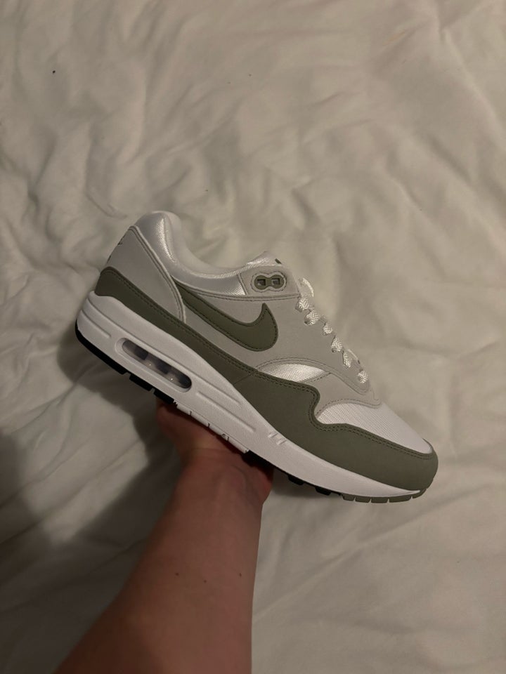 Sneakers, Nike, str. 45