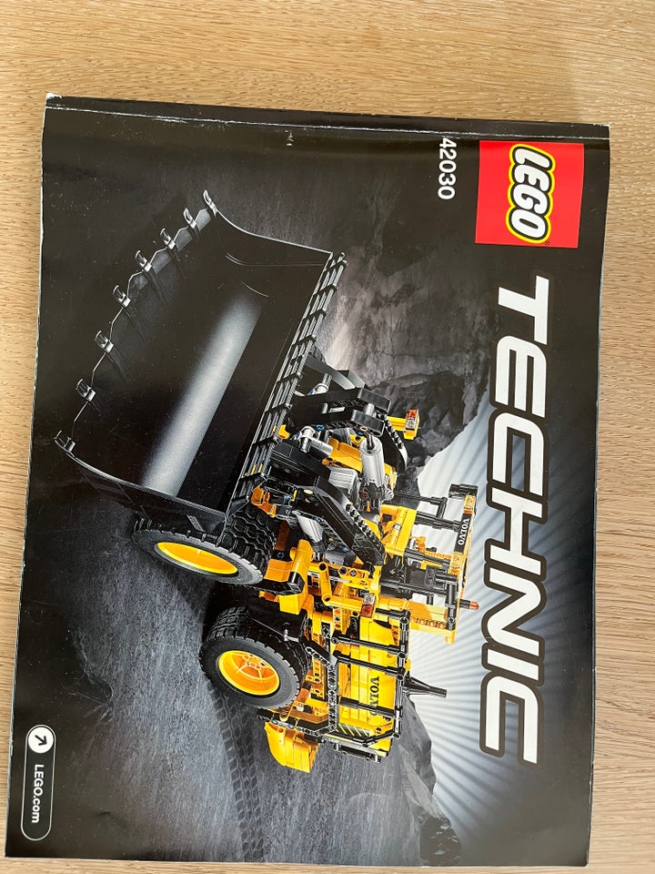 Lego Technic 42030