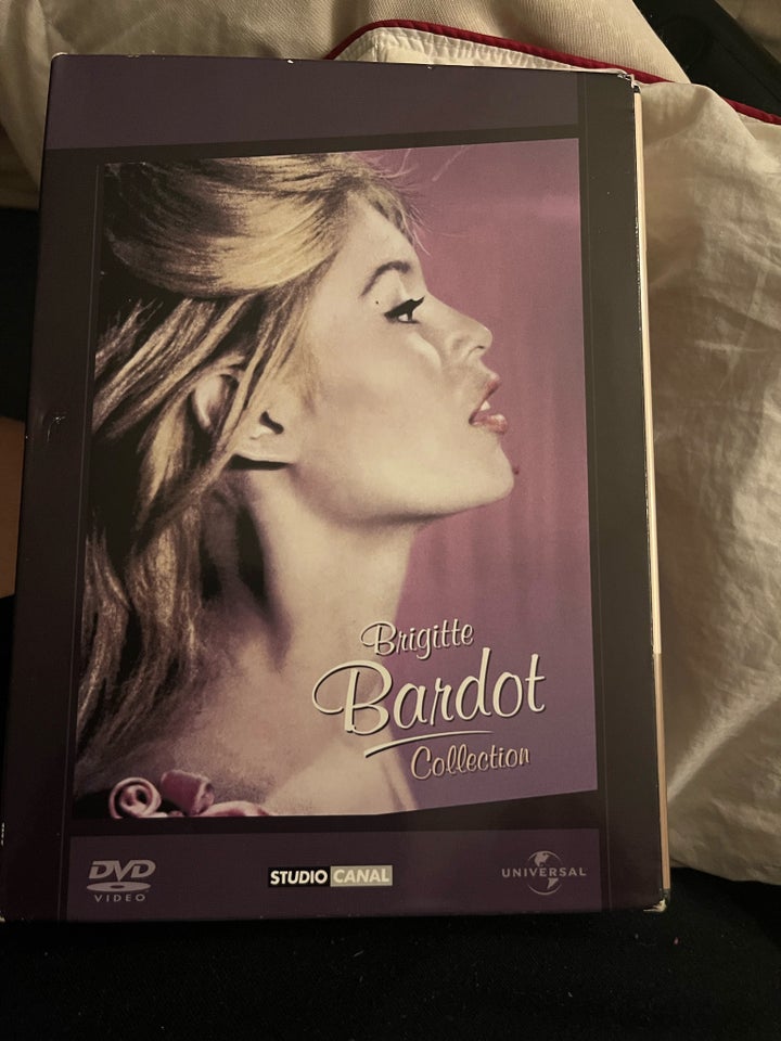 BRIGITTE BARDOT COLLECTION… INGEN