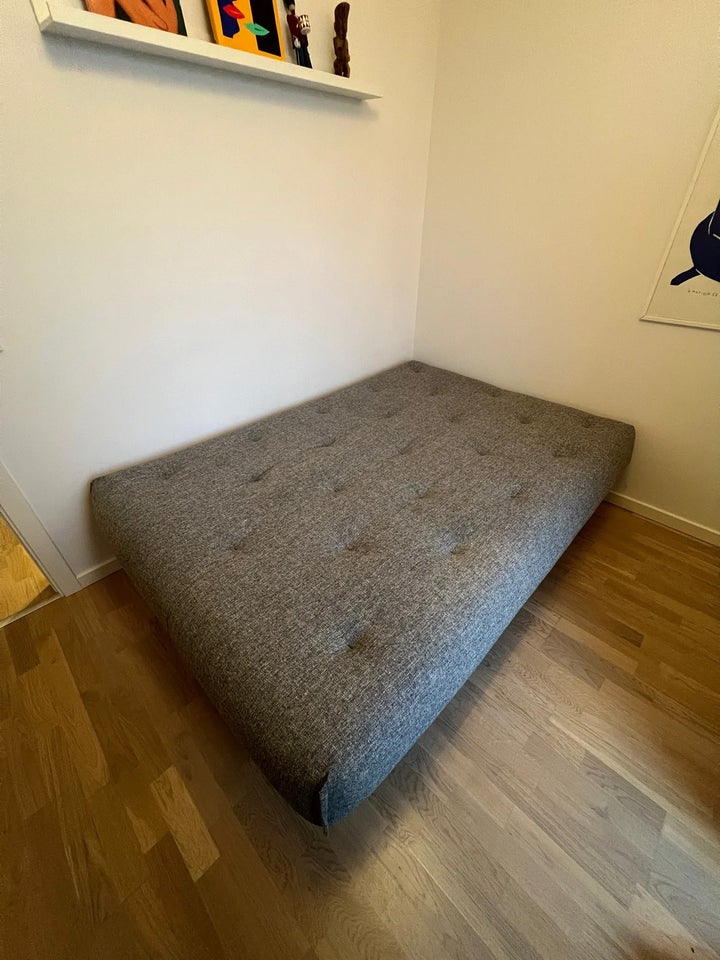 Futon Ilva b: 140 l: 200