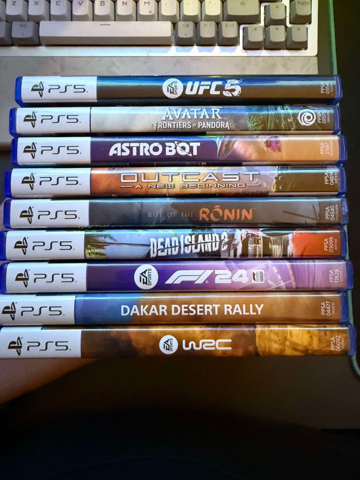 Astro Bot, Dead Island, Rise Of the