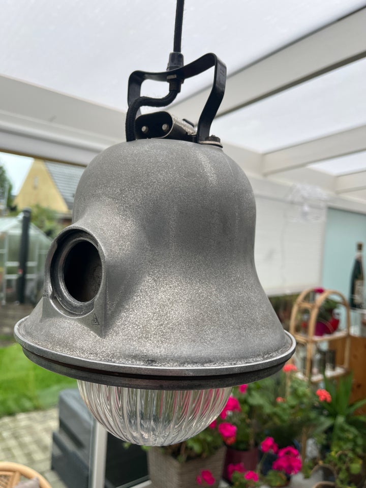 Anden loftslampe, NILFISK RETRO