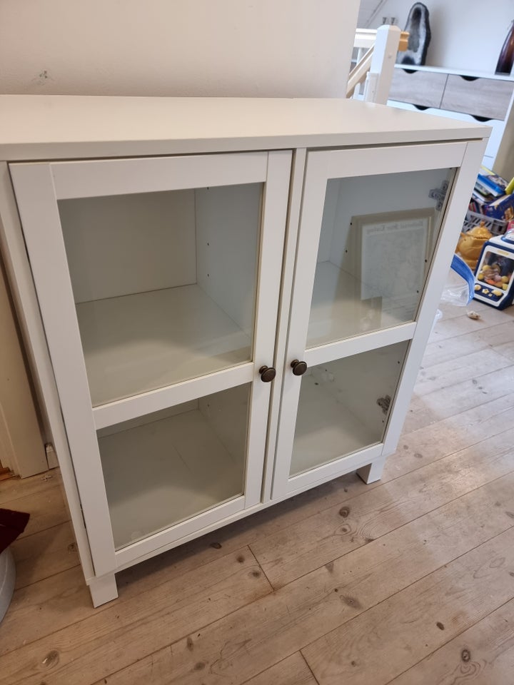 Vitrineskab IKEA Eket b: 70 d: 35