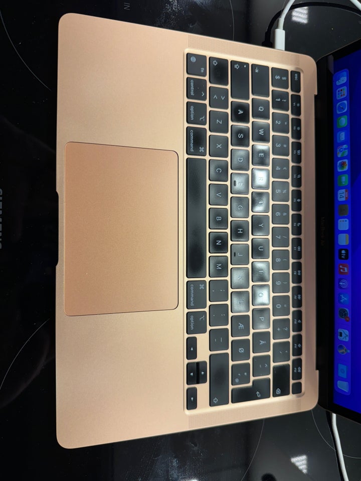 MacBook Air, A2337, M1 GHz