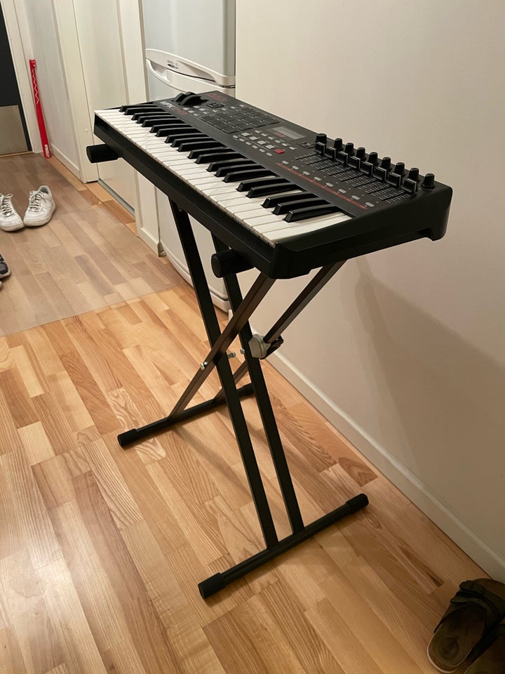 Midi keyboard, Akai Mpk249