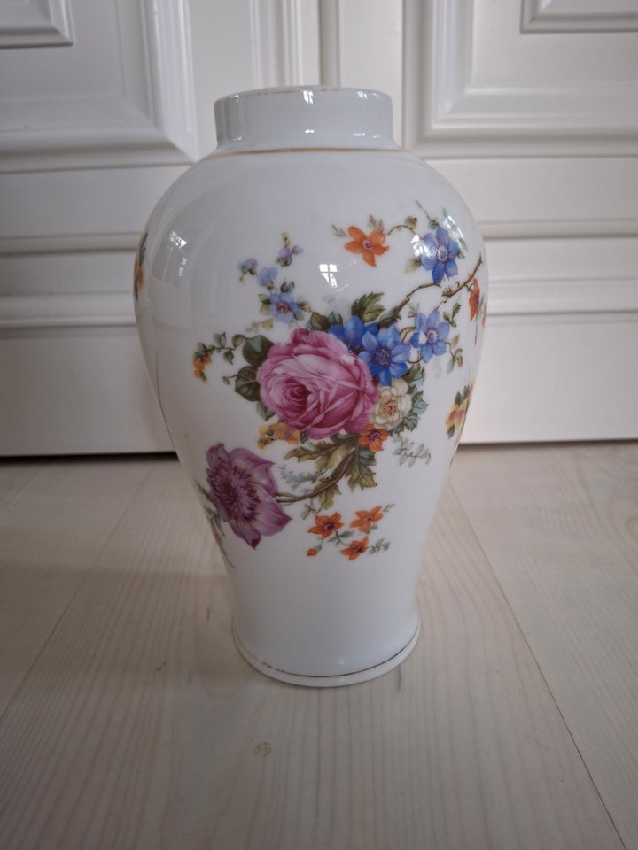 Porcelæn, Vase