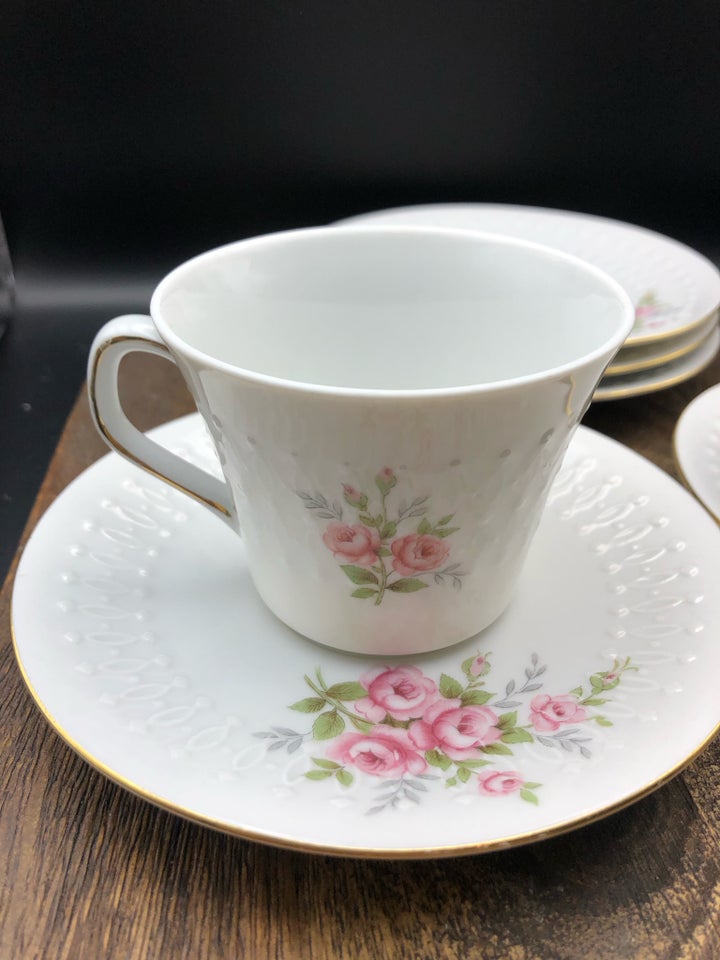 Porcelæn 2 stk kaffekop + 5 stk