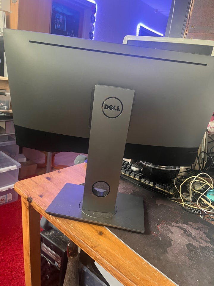 Dell Dell 27 tommer