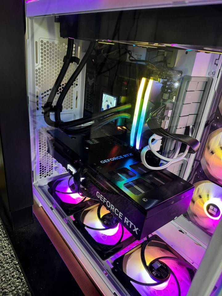 Selvbyg 4080S R7 7800x3d gamer