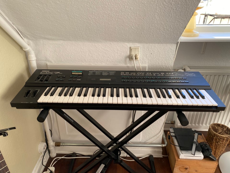 Synthesizer, Yamaha Dx7s