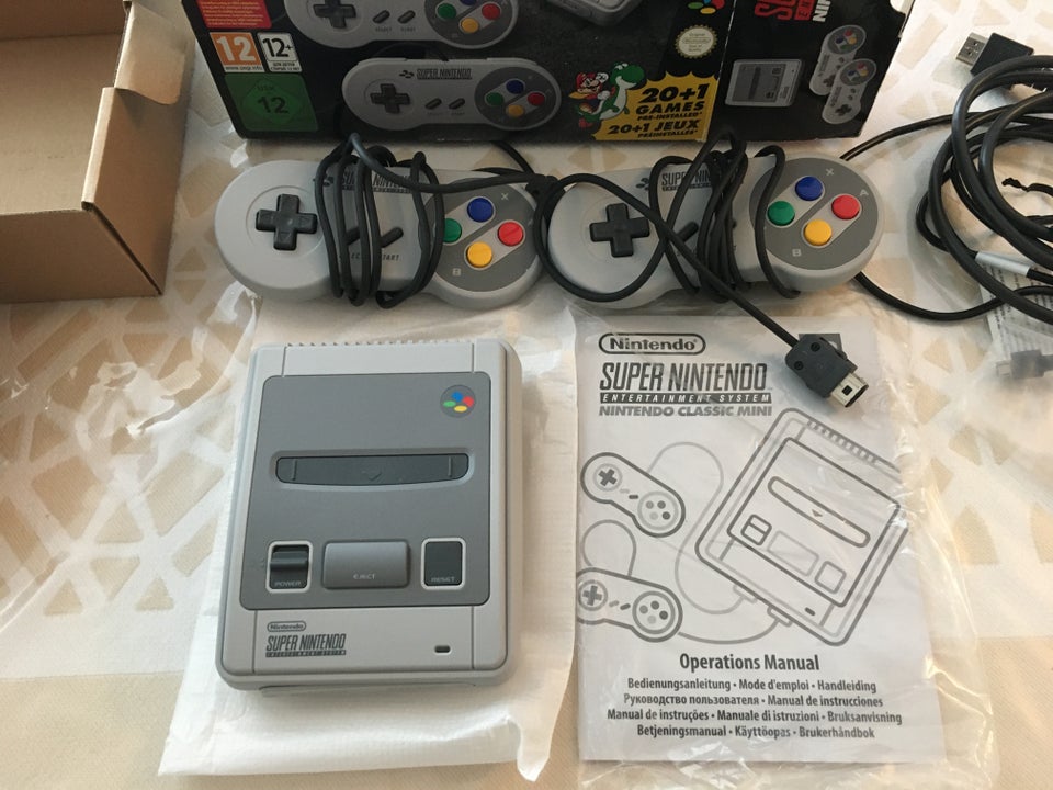 Nintendo SNES Super Nintendo