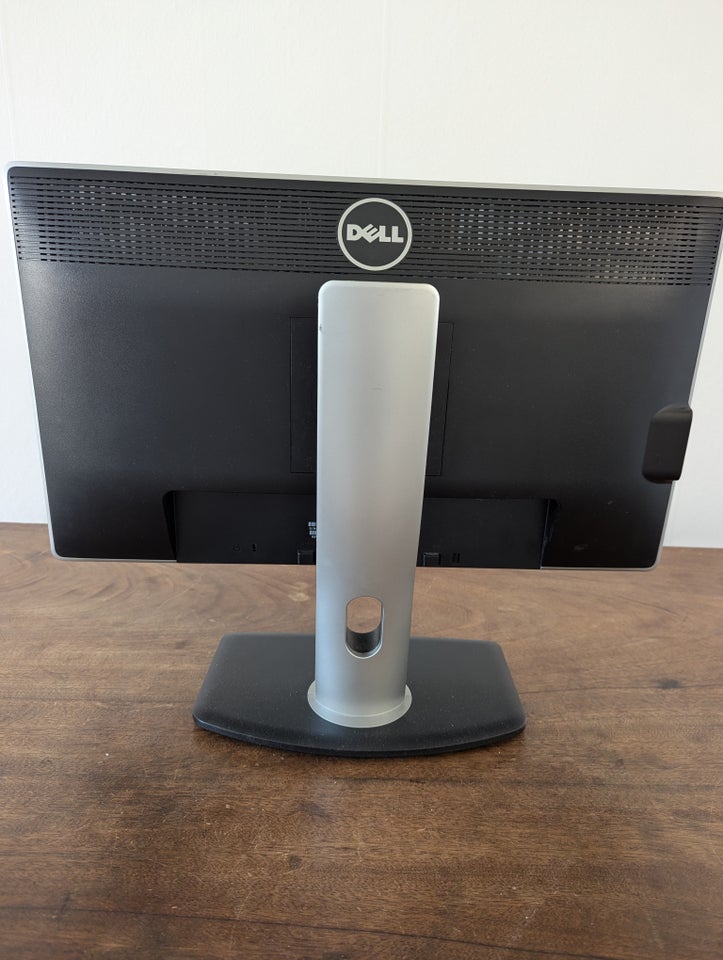 Dell fladskærm U2312HMt