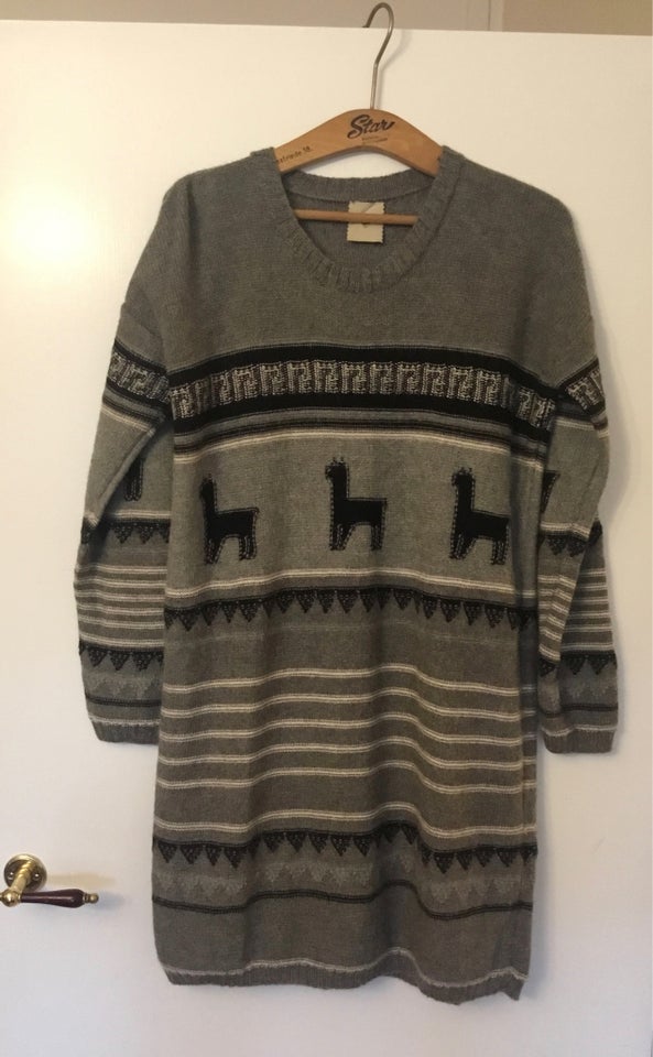 Sweater, Julie Fagerholt, str. 42