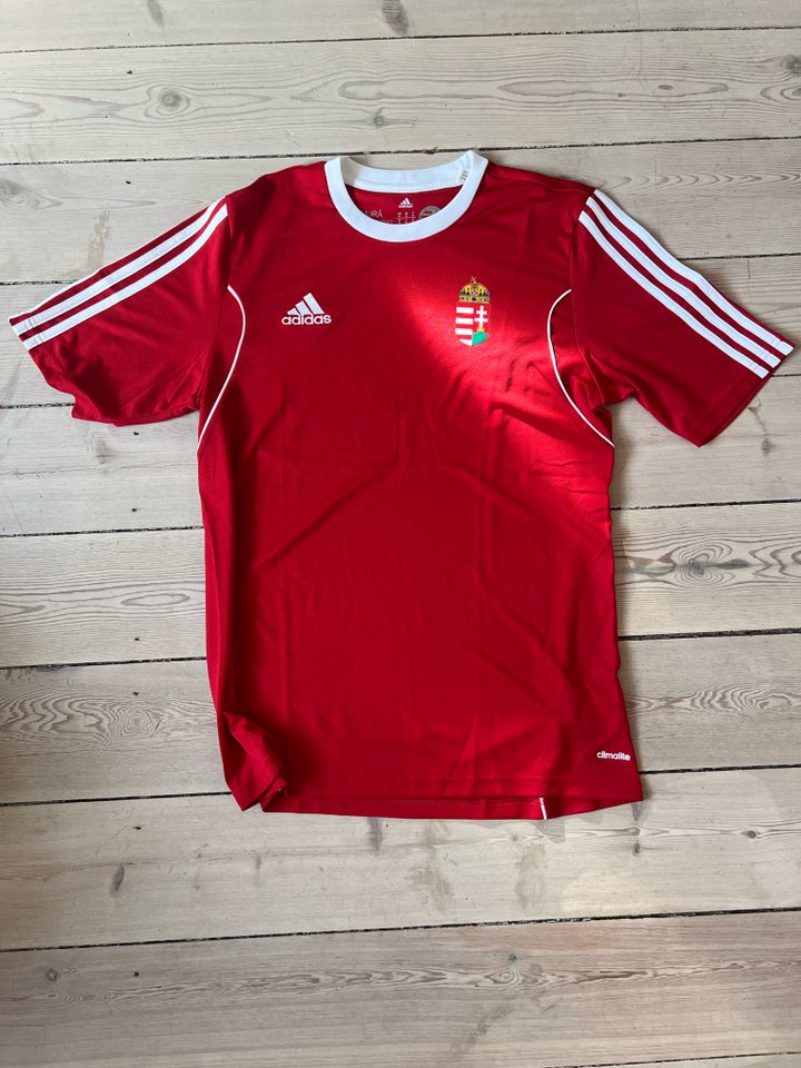 Fodboldtrøje, Ungarn, Adidas