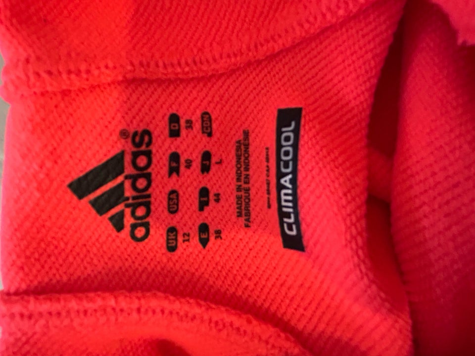 Andet, Adidas, str. 38