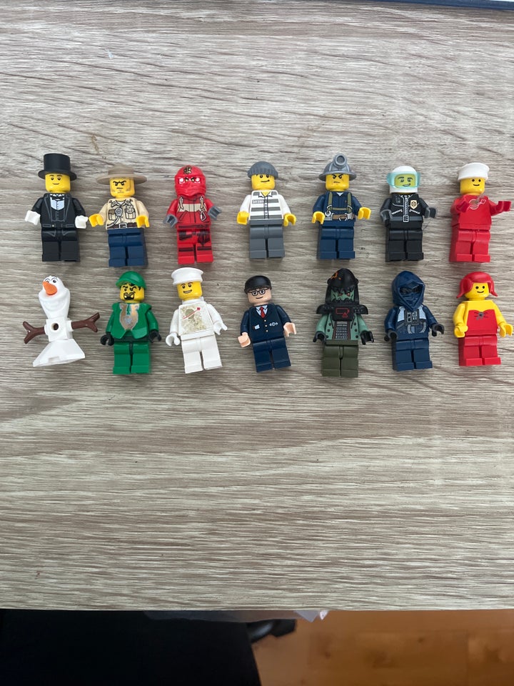 Lego Minifigures, 14 LEGO MÆND