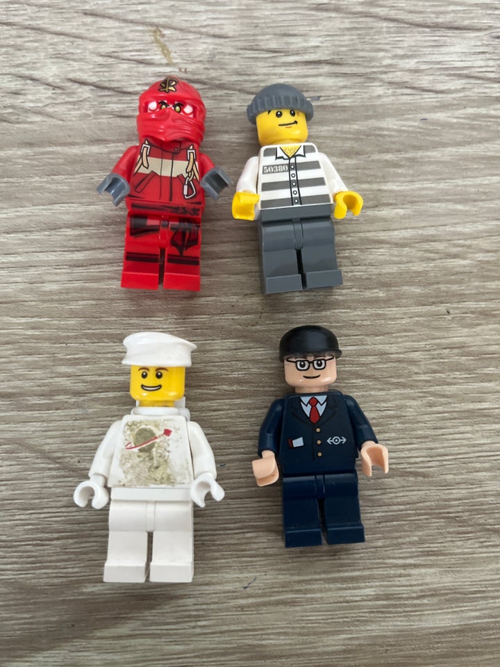 Lego Minifigures, 14 LEGO MÆND