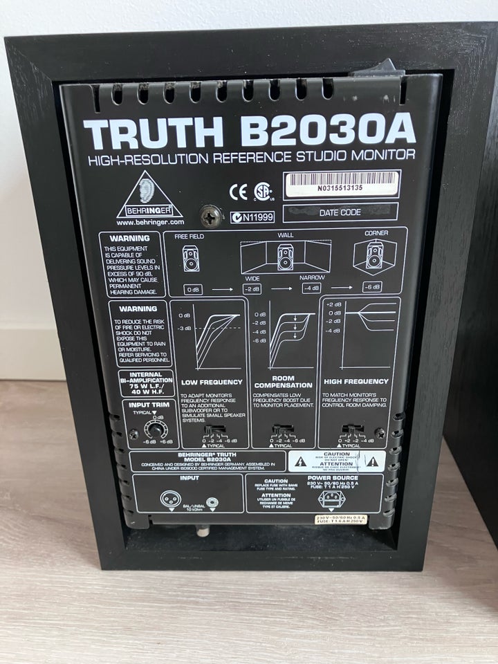 Højttaler, Behringer, Truth