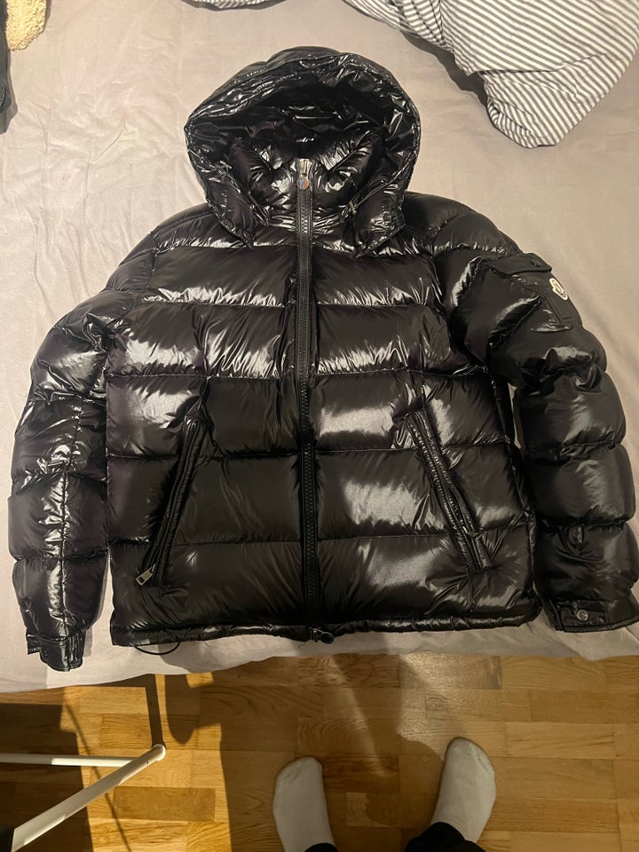 Vinterjakke, str. M, Moncler