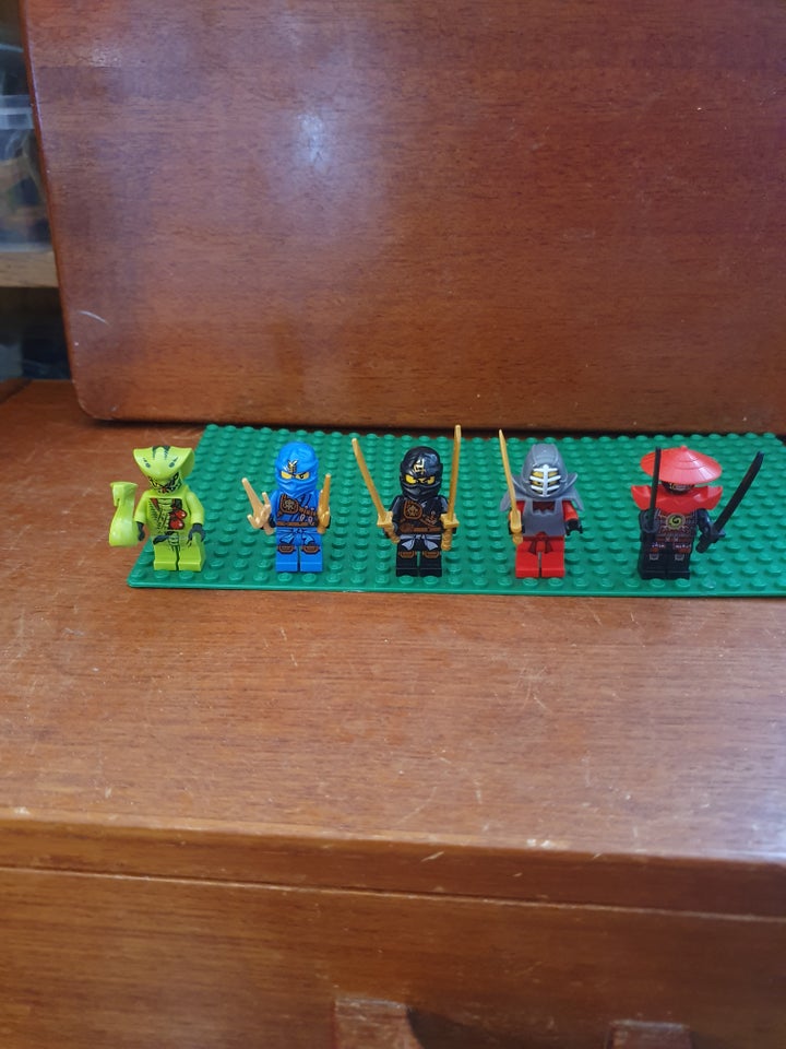 Lego Ninjago Figurer