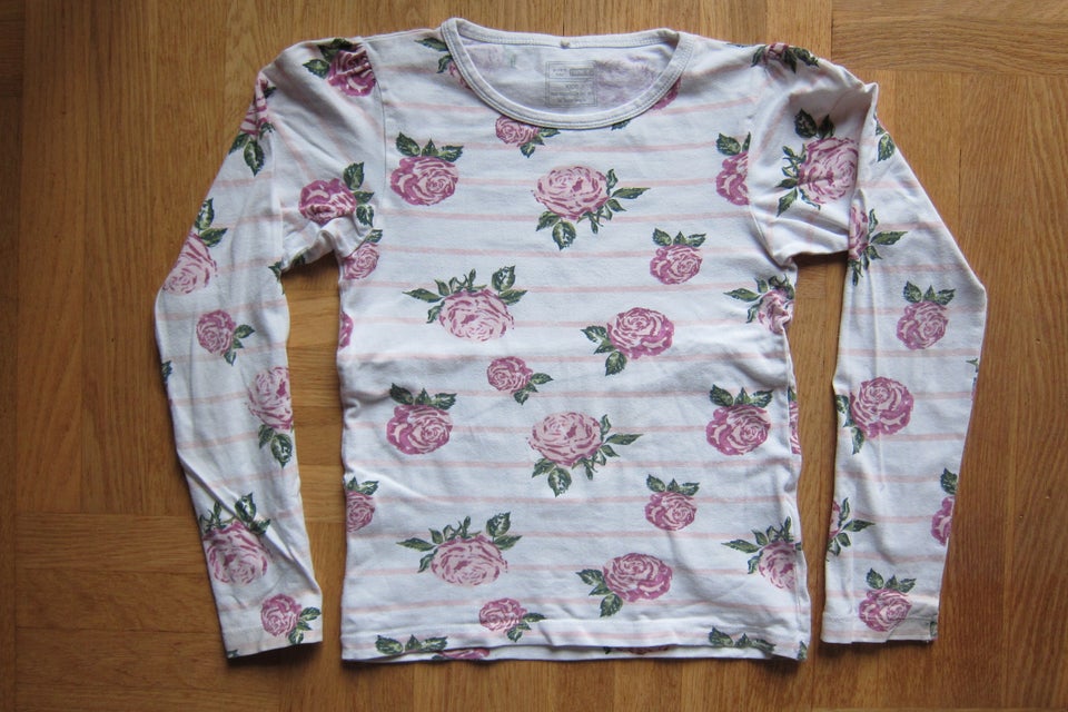 Bluse, Blomstret bluse, Name it