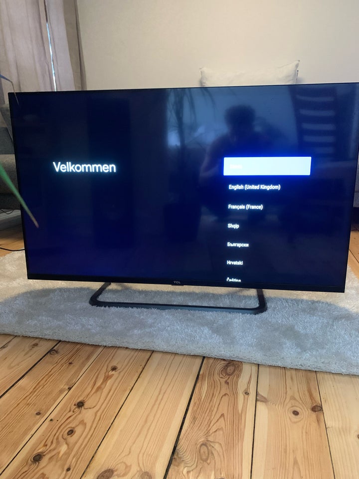 Andet mærke, 50", widescreen