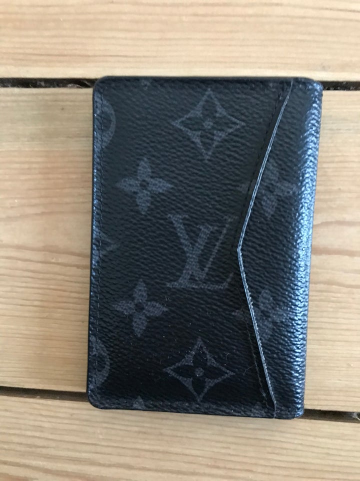 Anden taske, Louis Vuitton