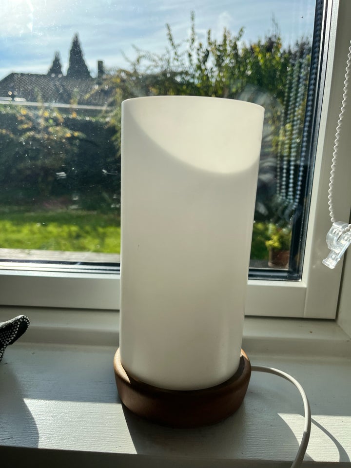 Anden bordlampe, Hans Agne