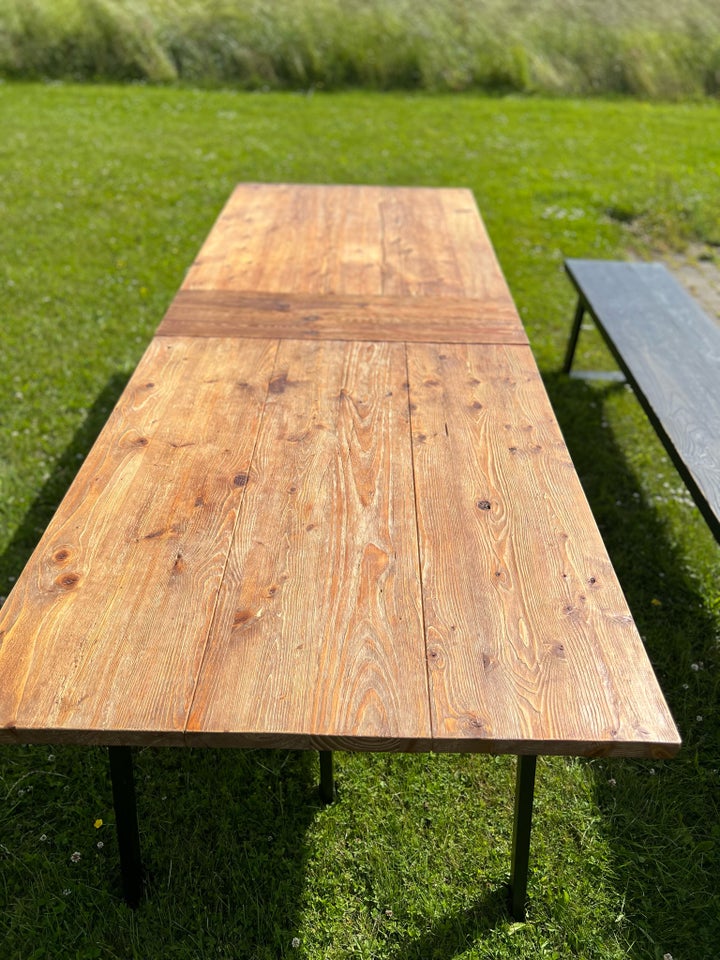Spisebord m/stole Træ og stål
