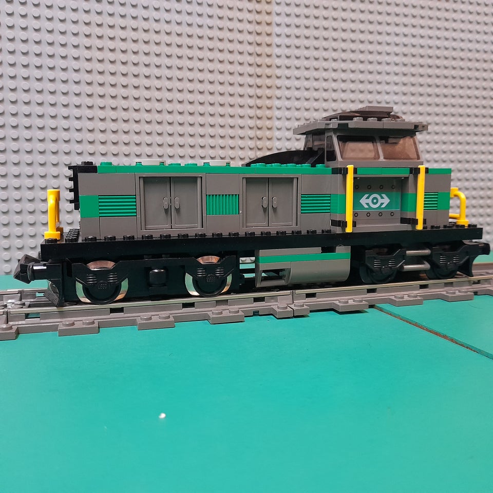 Lego Tog, Diesellokomotiv 4512