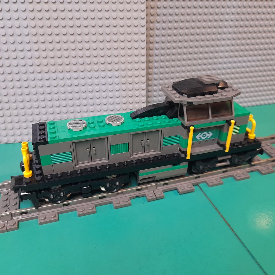 Lego Tog, Diesellokomotiv 4512