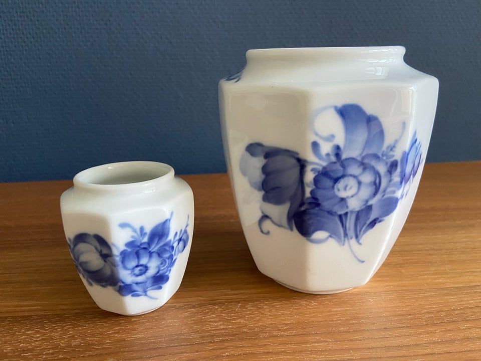 Porcelæn Blå blomst kantede