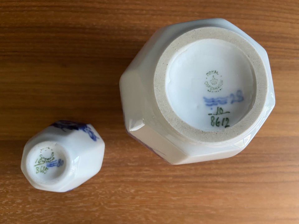 Porcelæn Blå blomst kantede