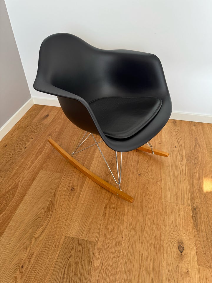 Eames RAR Gyngestol